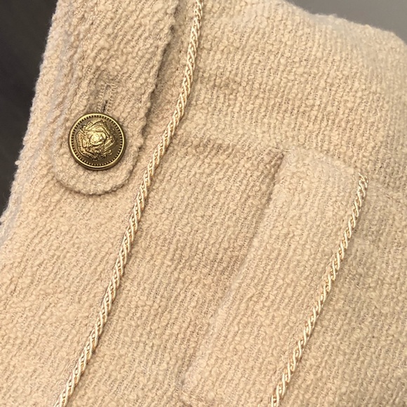 Boucle mini skirt, size M - Picture 7 of 9